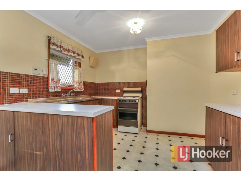 7 Yera Court, Munno Para SA 5115