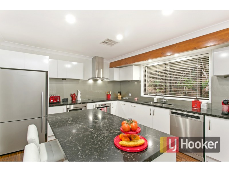 10 Crouchen Court, Wynn Vale SA 5127