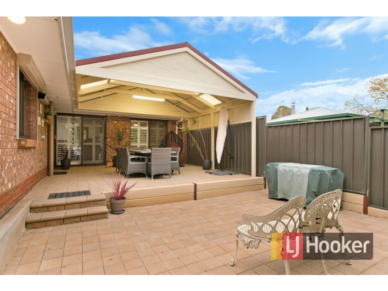 10 Crouchen Court, Wynn Vale SA 5127