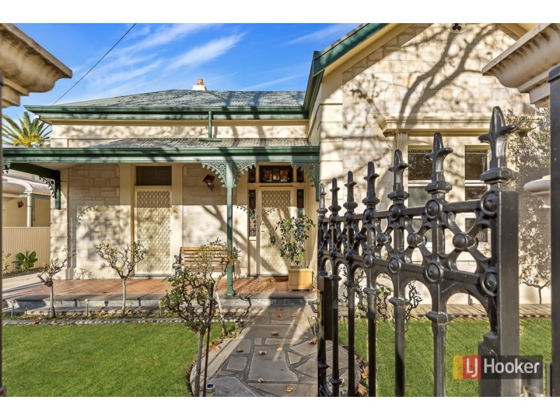21 Fourth Avenue, St Peters SA 5069