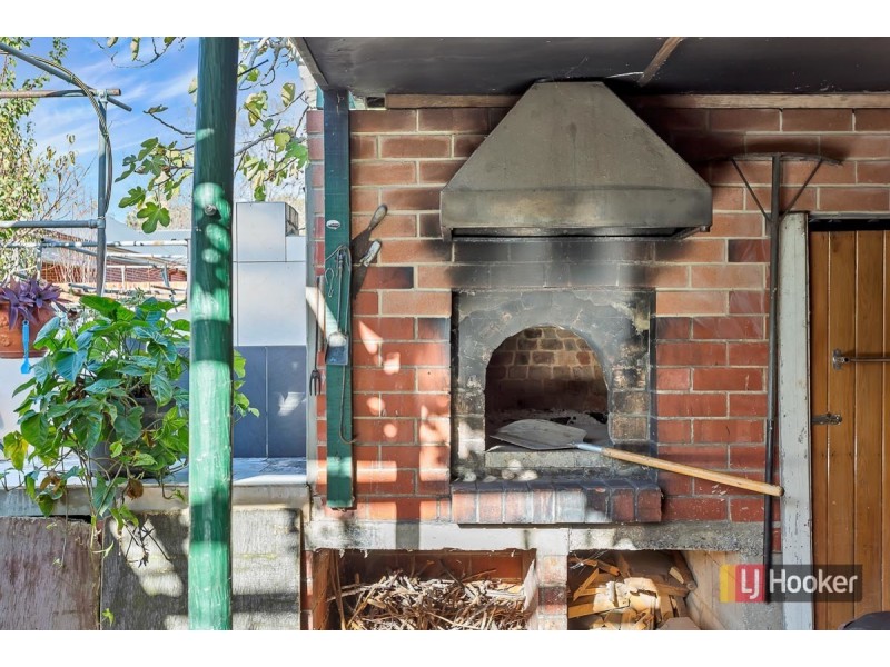 21 Fourth Avenue, St Peters SA 5069