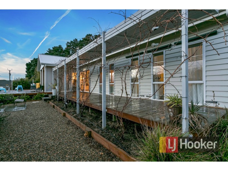13 Brook Road, Lower Inman Valley SA 5211
