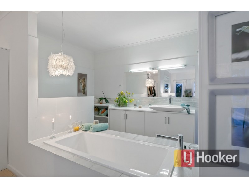 13 Brook Road, Lower Inman Valley SA 5211