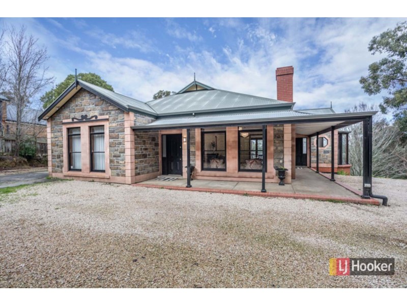 27 Rostrevor Road, Stirling SA 5152