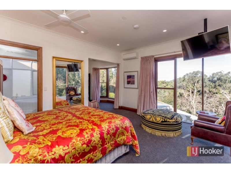 27 Rostrevor Road, Stirling SA 5152