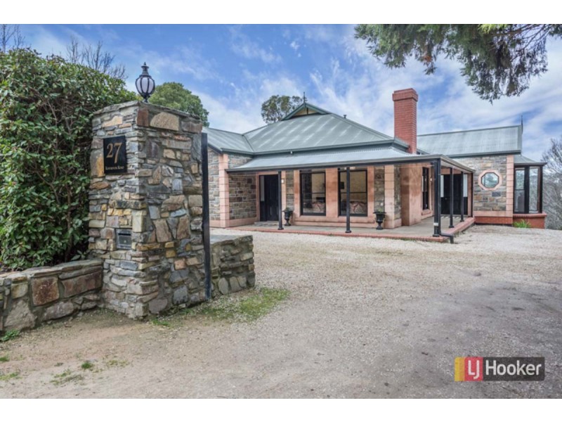 27 Rostrevor Road, Stirling SA 5152