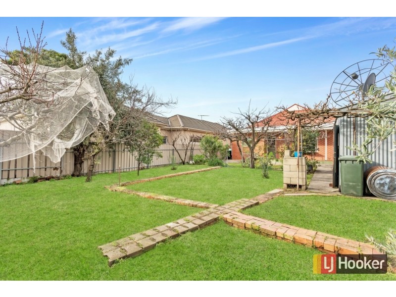 7 Lomond Avenue, Kensington Park SA 5068