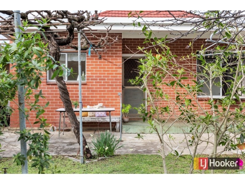 7 Lomond Avenue, Kensington Park SA 5068