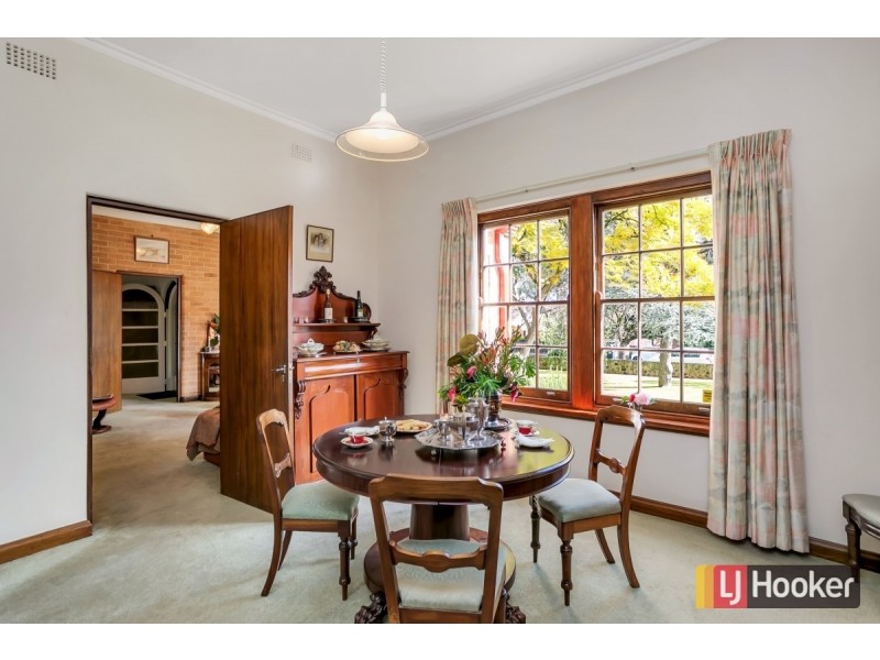 1 Glenrowan Avenue, Myrtle Bank SA 5064