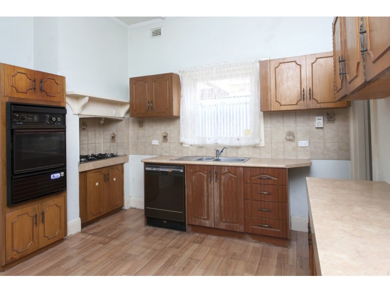 32 Livingstone Avenue, Prospect SA 5082