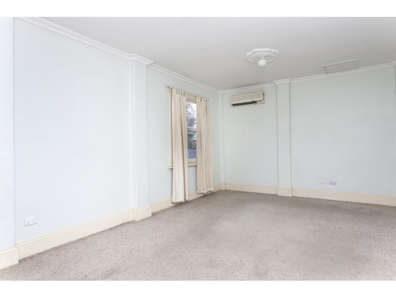 32 Livingstone Avenue, Prospect SA 5082