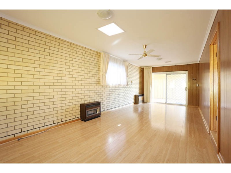 9 Elsinore Drive, Paradise SA 5075