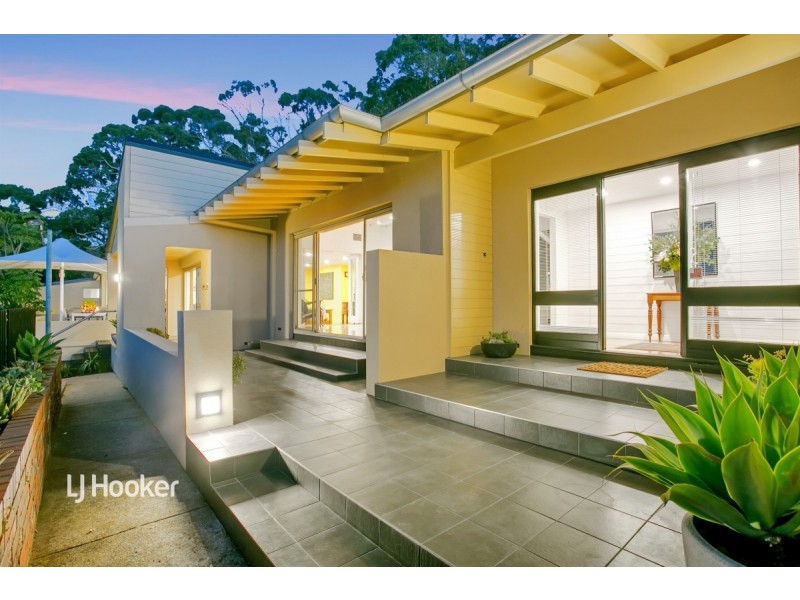 10 St Andrews Avenue, Mount Osmond SA 5064