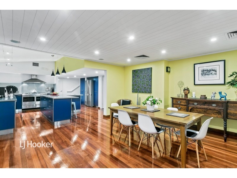 10 St Andrews Avenue, Mount Osmond SA 5064