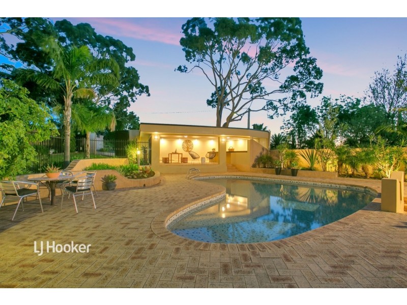 10 St Andrews Avenue, Mount Osmond SA 5064