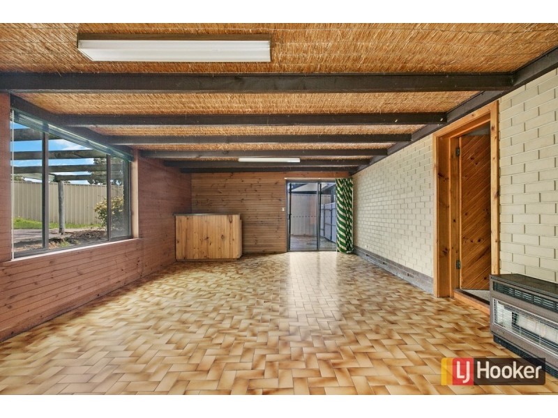 17 Greenwood Drive, St Agnes SA 5097