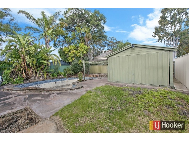 17 Greenwood Drive, St Agnes SA 5097