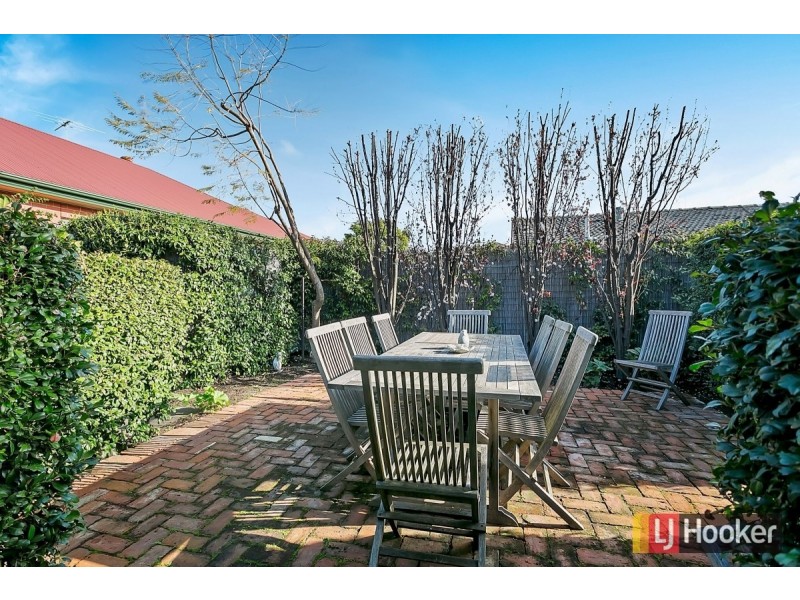 6 Llandower Avenue, Evandale SA 5069