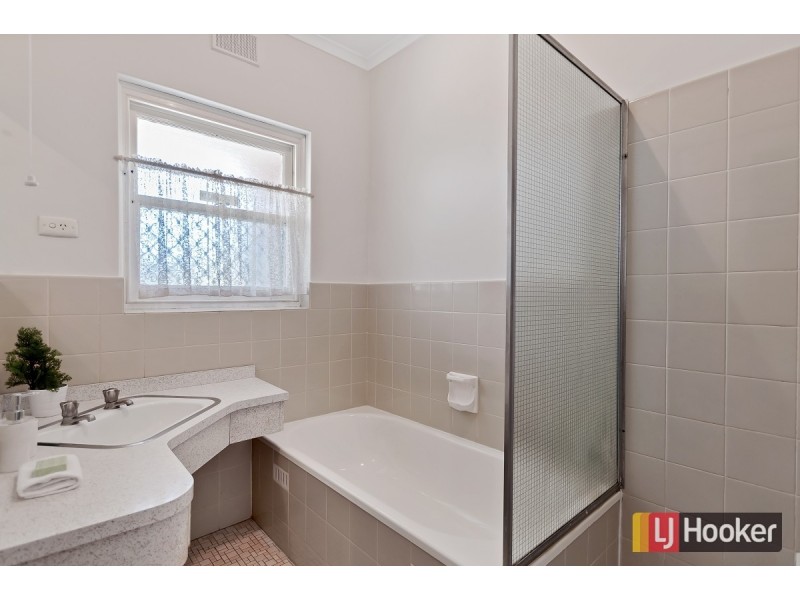 4/7 Halsbury Avenue, Kingswood SA 5062