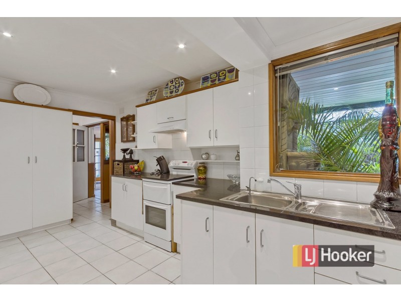 11 Rodger Avenue, Leabrook SA 5068