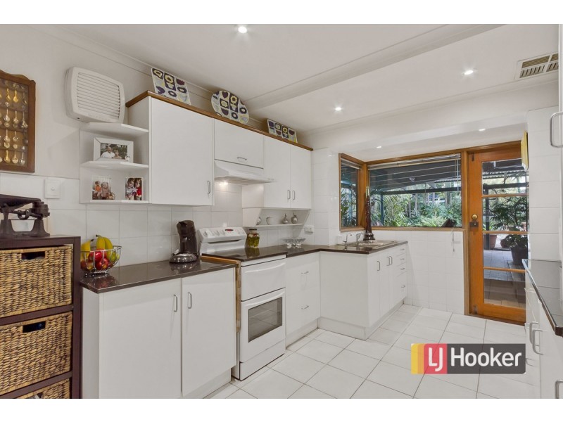 11 Rodger Avenue, Leabrook SA 5068