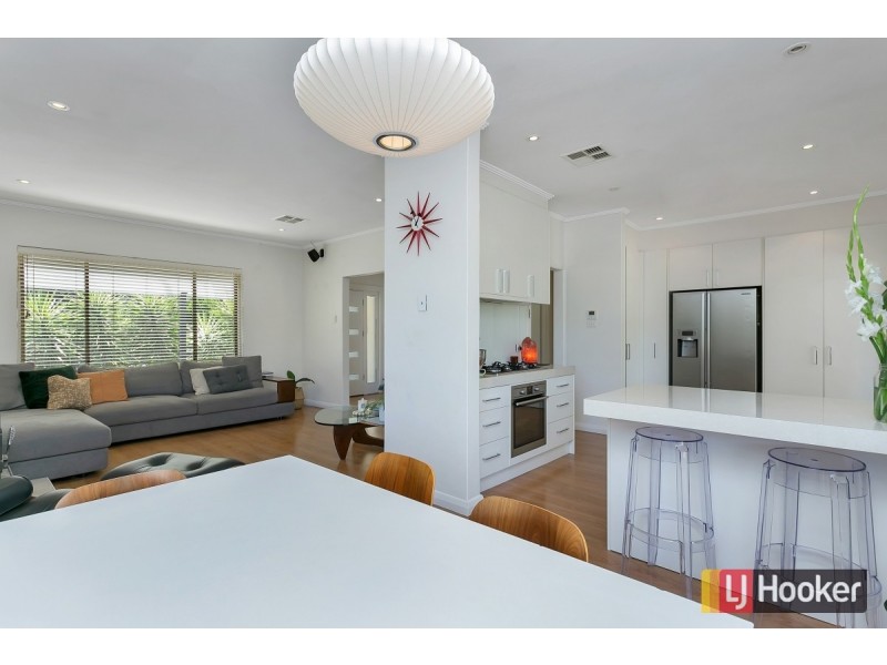 18 Hoggs Road, Mitcham SA 5062