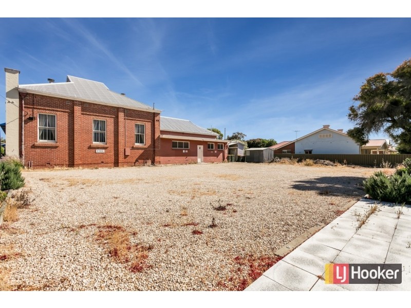 18 First Avenue, St Morris SA 5068