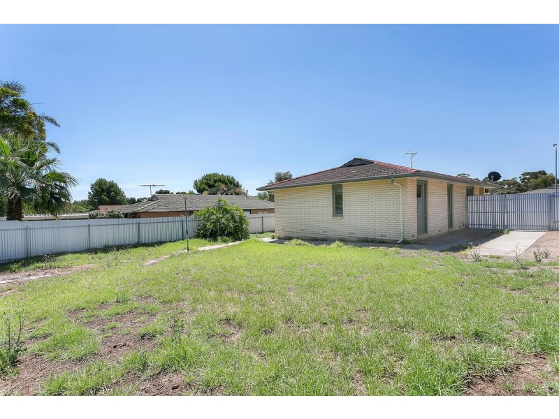 21 Vilna Crescent, Hackham West SA 5163