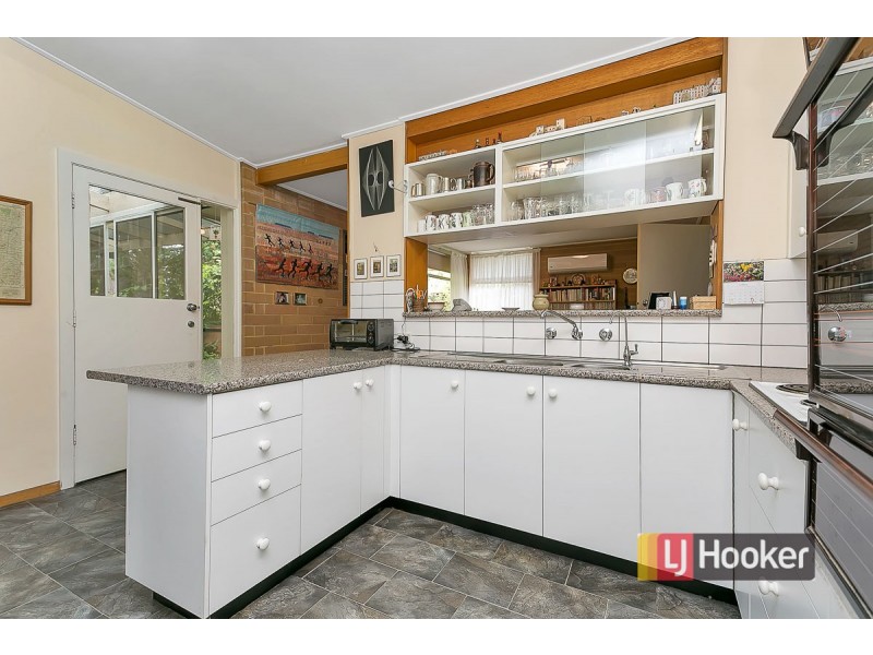 19 Crompton Drive, Wattle Park SA 5066