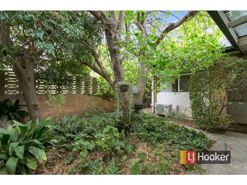 19 Crompton Drive, Wattle Park SA 5066