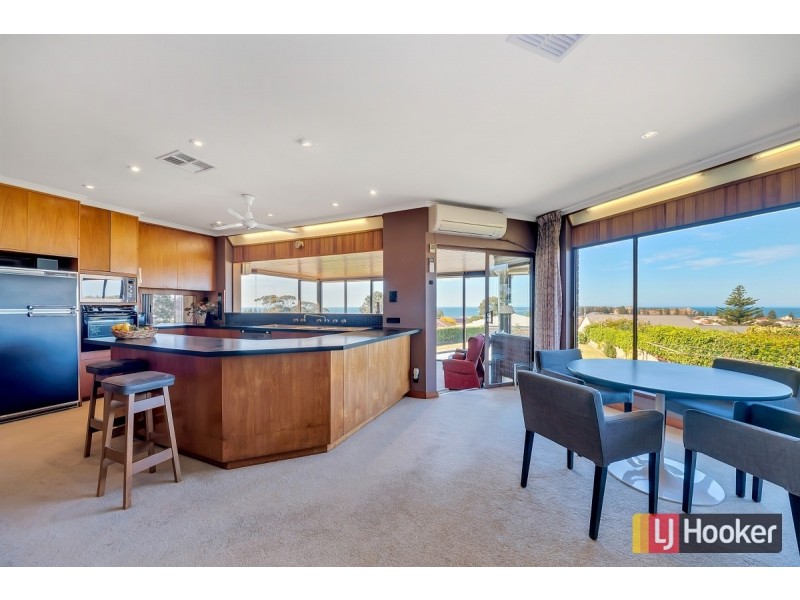 14 Hillview Road, Victor Harbor SA 5211