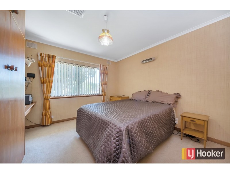 14 Hillview Road, Victor Harbor SA 5211