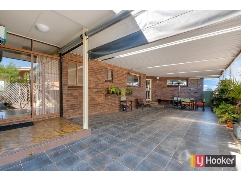 14 Hillview Road, Victor Harbor SA 5211