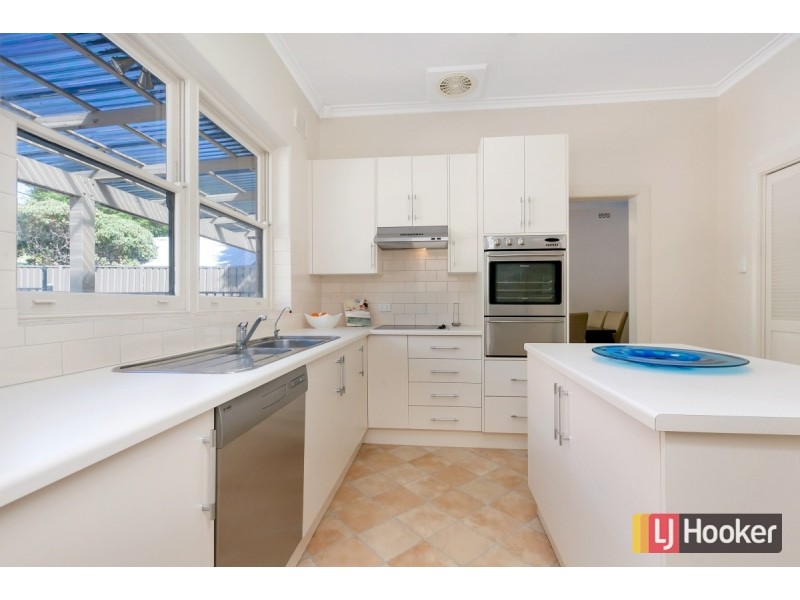 1B Gulfview Avenue, St Georges SA 5064