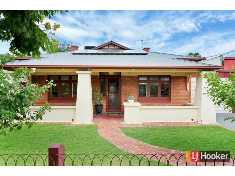 2 Dinwoodie Avenue, Clarence Gardens SA 5039
