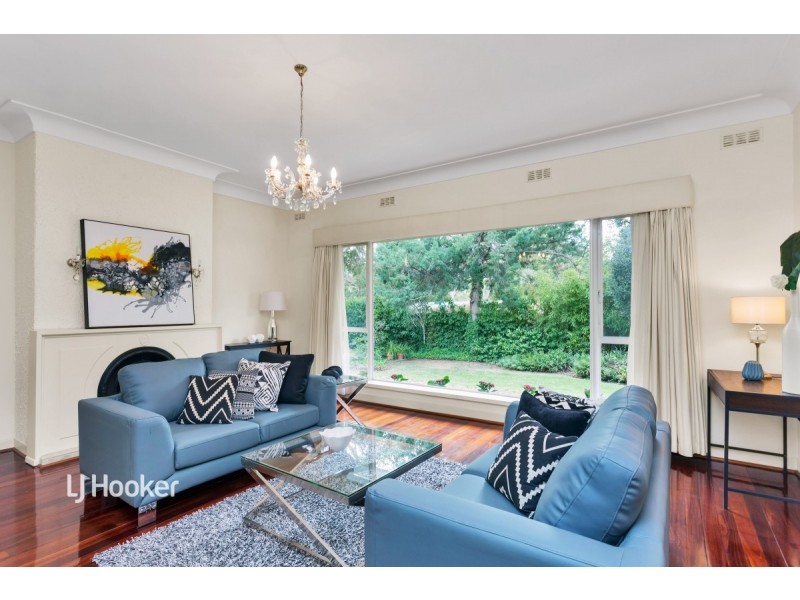 1 Simpson Road, Wattle Park SA 5066