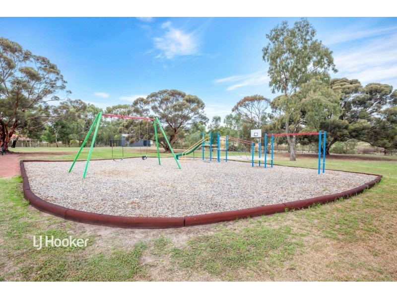 20 Madeira Drive, Morphett Vale SA 5162