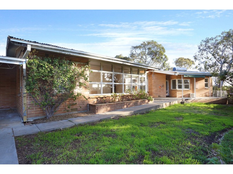 2 Myrtlebank Terrace, Stonyfell SA 5066