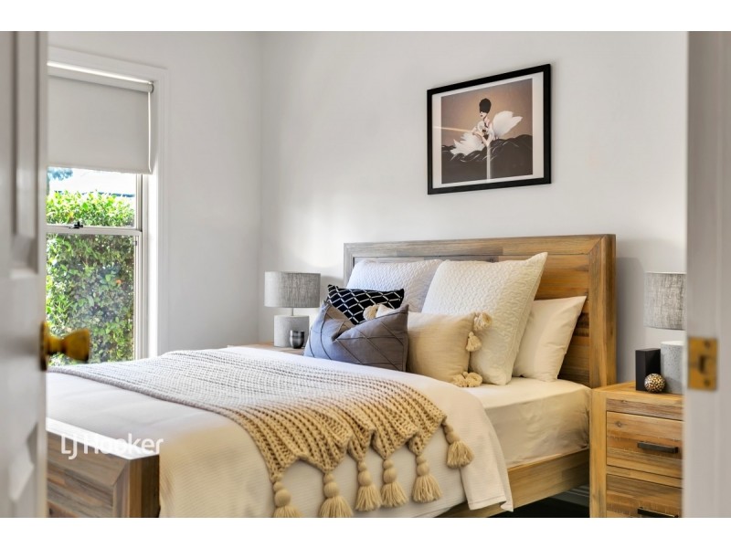 16 Windana Mews, Glandore SA 5037