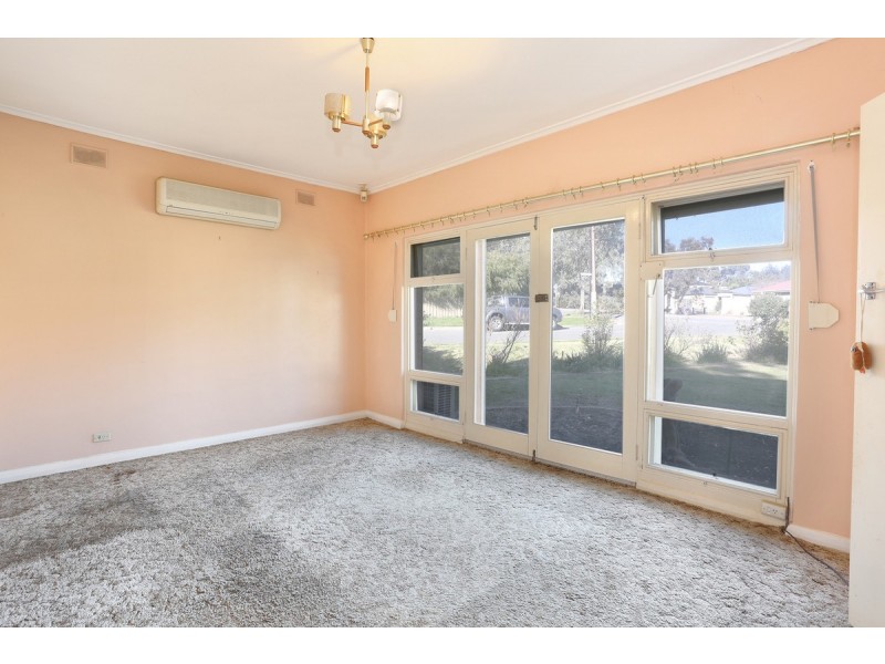 494 Milne Road, Redwood Park SA 5097