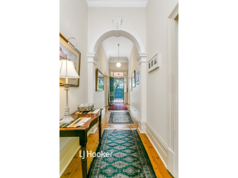 25 Fifth Avenue, St Peters SA 5069