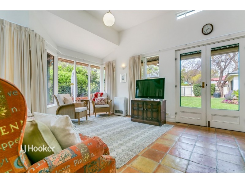 25 Fifth Avenue, St Peters SA 5069