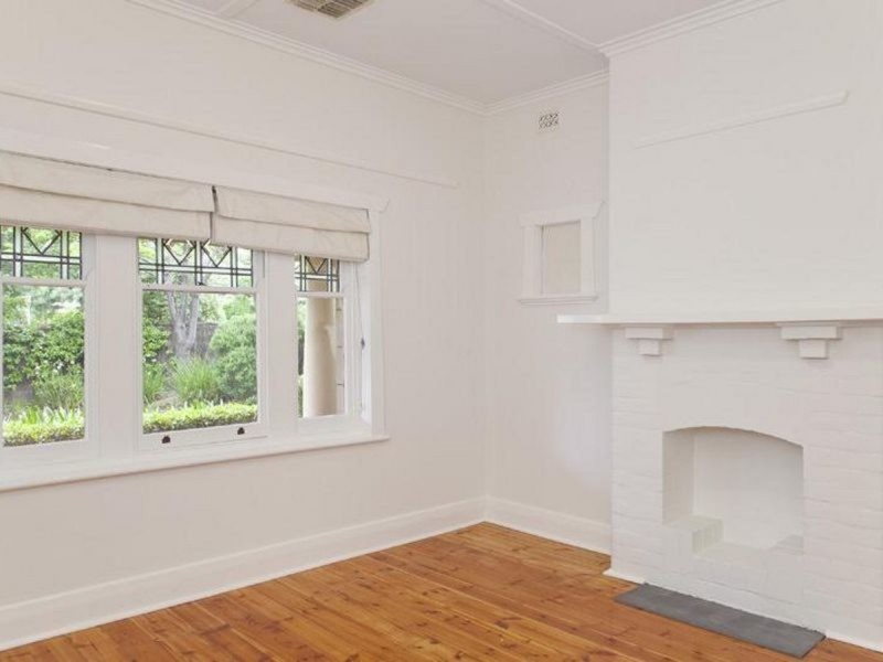 15 Lynington Street, Tusmore SA 5065