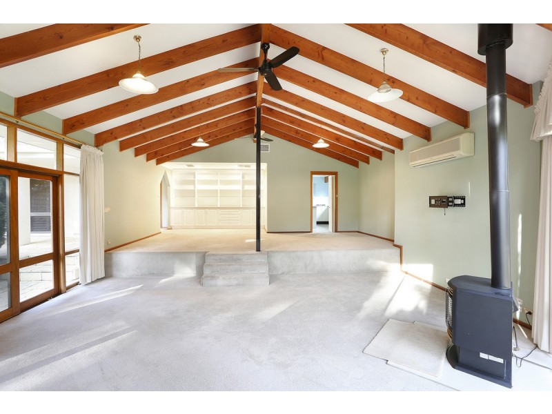 34 Carrick Hill Drive, Springfield SA 5062