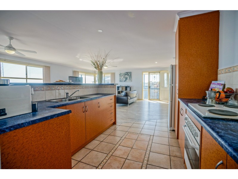 6 Riley Road, North Beach SA 5556