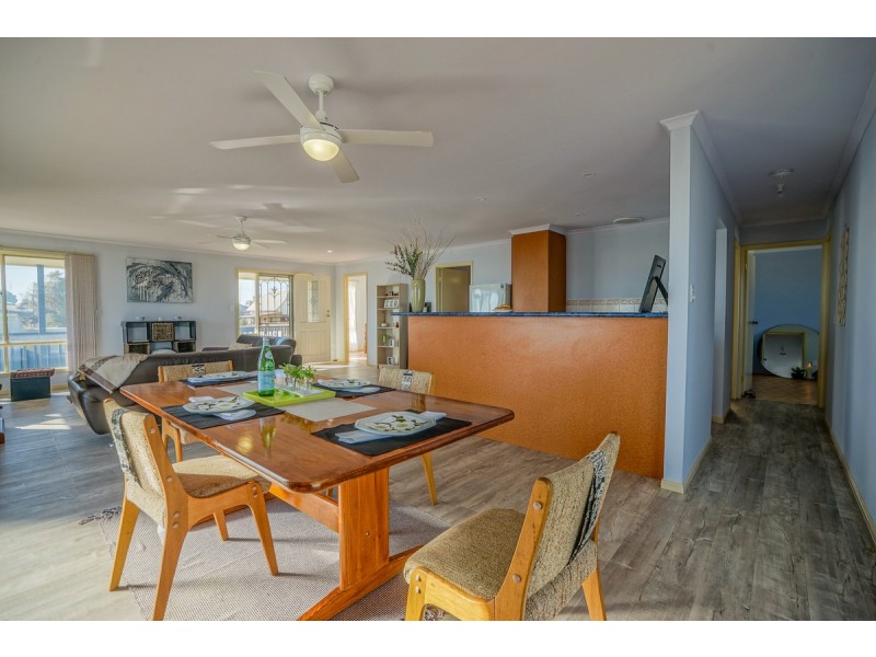 6 Riley Road, North Beach SA 5556