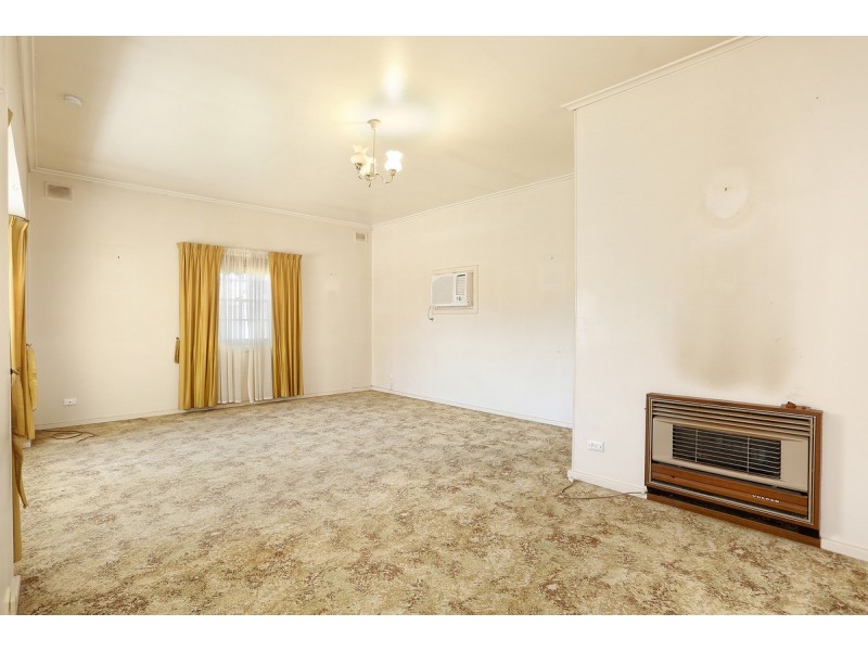 4 Athalie Avenue, Parafield Gardens SA 5107