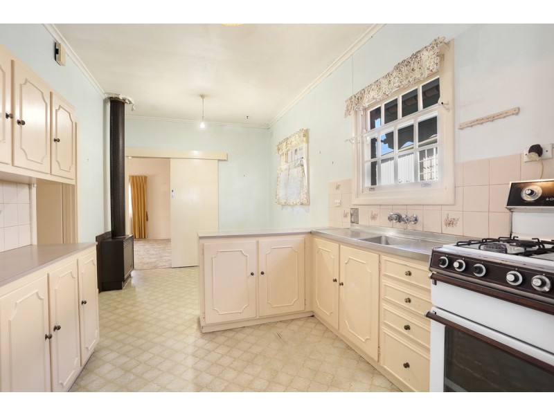 4 Athalie Avenue, Parafield Gardens SA 5107