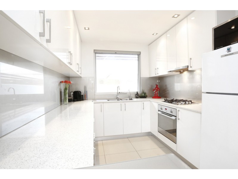 3/2 West Street, Hindmarsh SA 5007