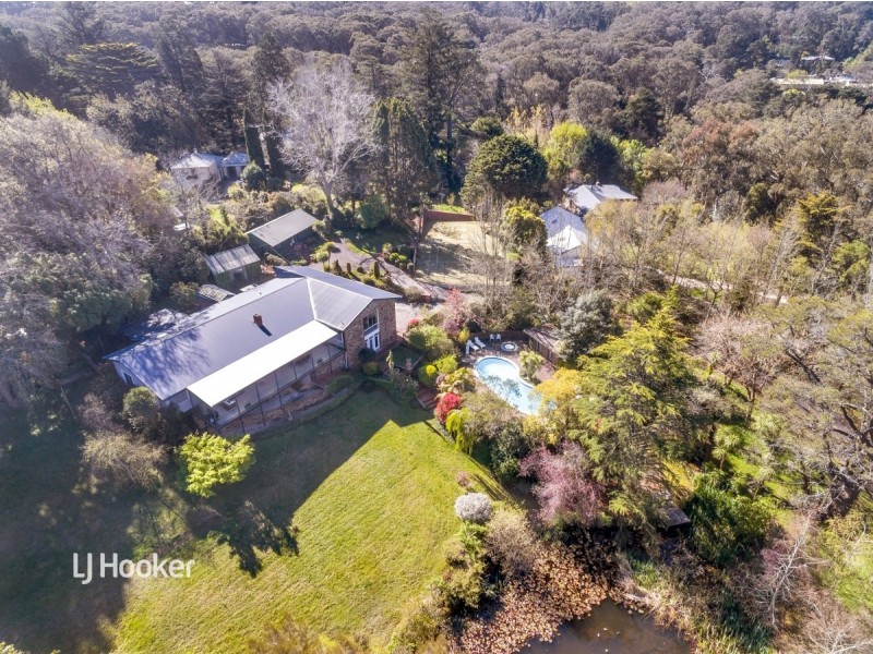 16 The Crescent, Crafers SA 5152